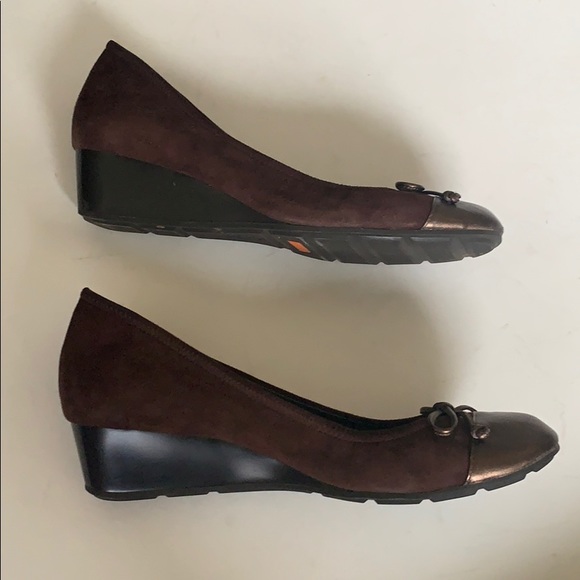Cole Haan Air Tali brown suede wedge 8.5 AA - Picture 3 of 6